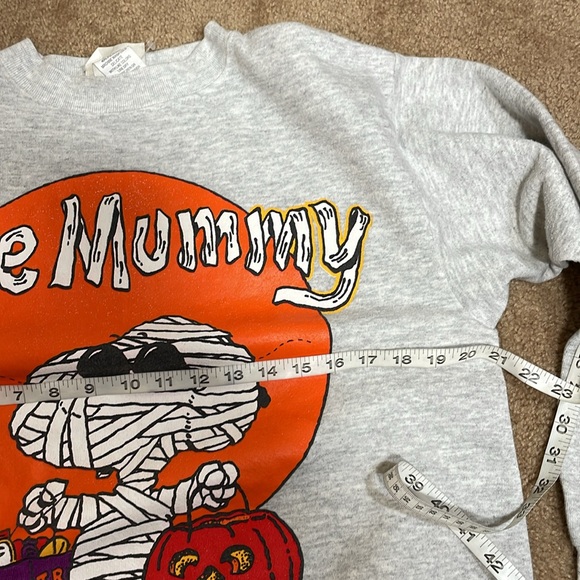 Vintage 1970’s Peanuts Joe Mummy Snoopy cartoon Mummy Monster crewneck pullover - Picture 6 of 8